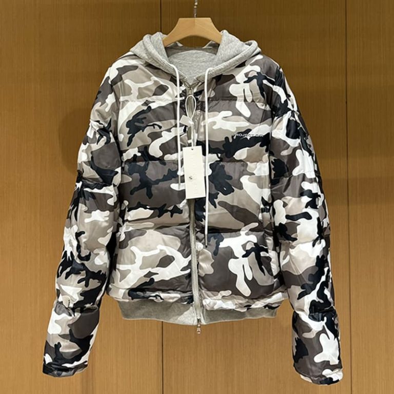 BALENCIAGA Best Quality Reversible Camouflage Jacket-2
