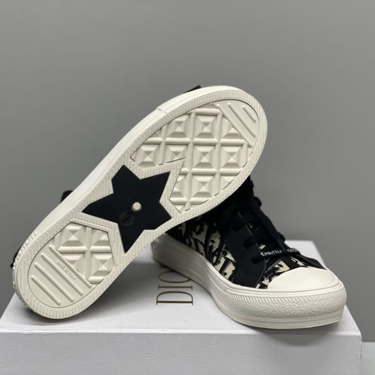 Dior top quality women black and apricot stiching knitted flat waliking sneaker shoes SH012 2