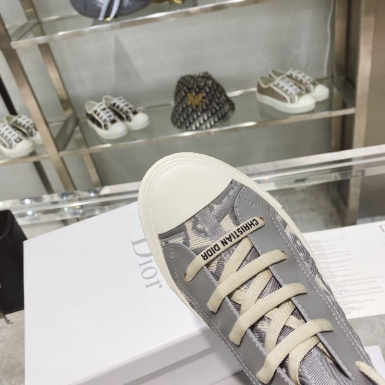 Dior top quality women black and apricot stiching knitted flat waliking sneaker shoes SH012 5