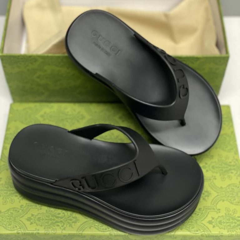 GUCCI Top Quality summer flat high sandals beach shoes trend slippers-7