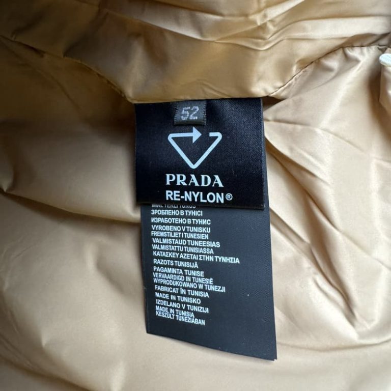 PRADA winter women jacket designer down jacket triangle metal label hooded outdoor down jacket-6