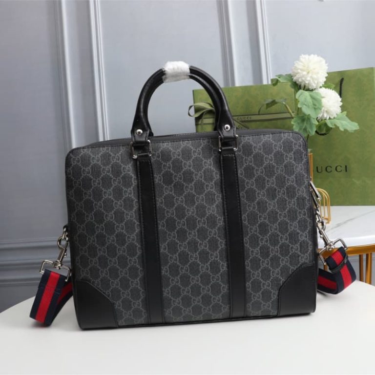 GUCCI High-quality men shoulder bag handbag computer slanting cross bar surface GG pattern design-2