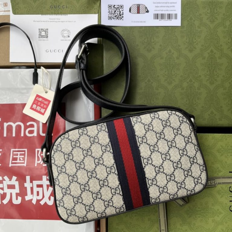 GUCCI best quality Women shoulder bag Men camera bag Front decorated with gold tone accessories-2