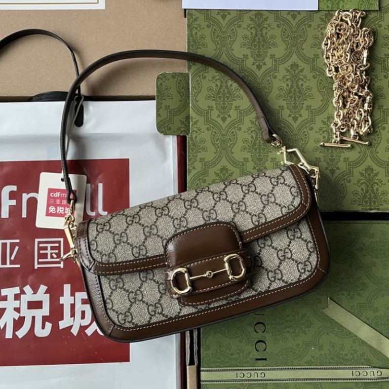 GUCCI best quality mini women shoulder bag Tote bag Flap design Front with signature embellishment-1