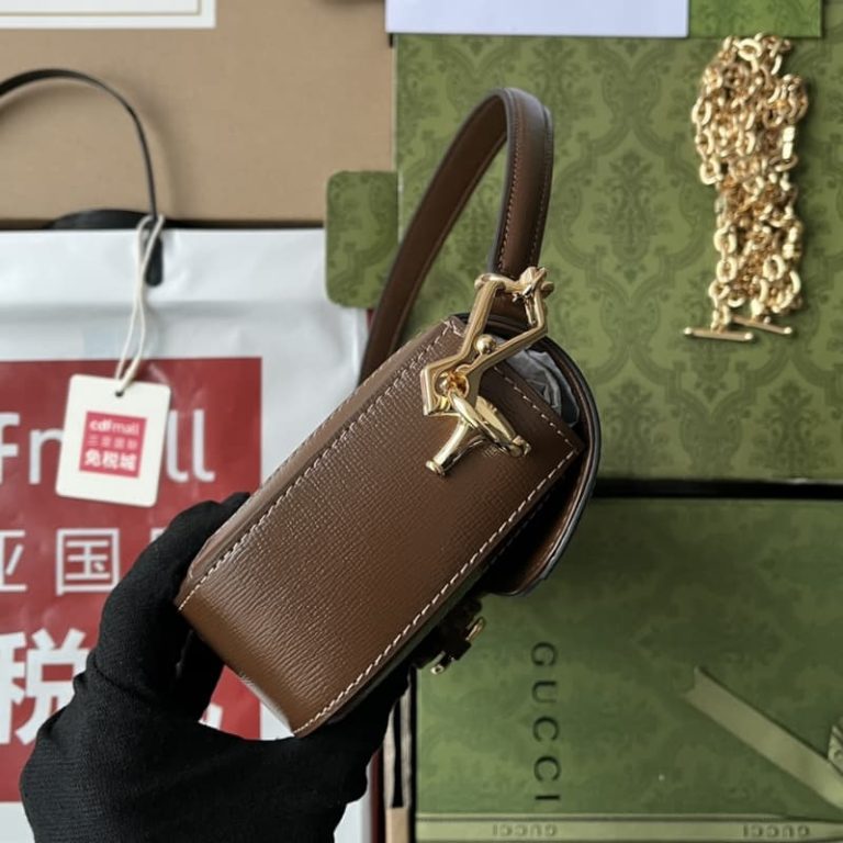 GUCCI best quality mini women shoulder bag Tote bag Flap design Front with signature embellishment-10