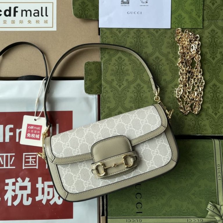 GUCCI best quality mini women shoulder bag Tote bag Flap design Front with signature embellishment-3