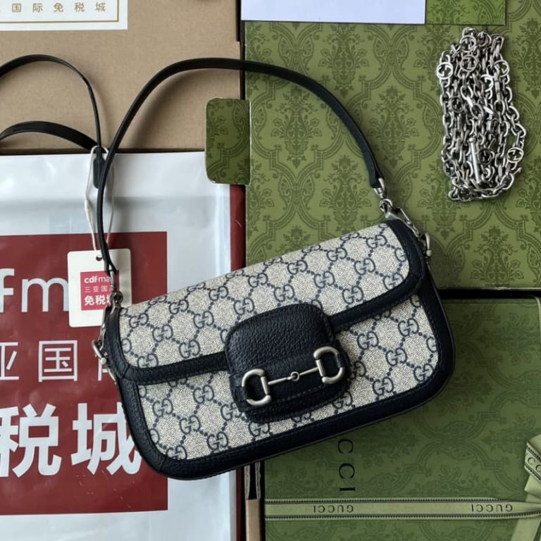 GUCCI best quality mini women shoulder bag Tote bag Flap design Front with signature embellishment-5