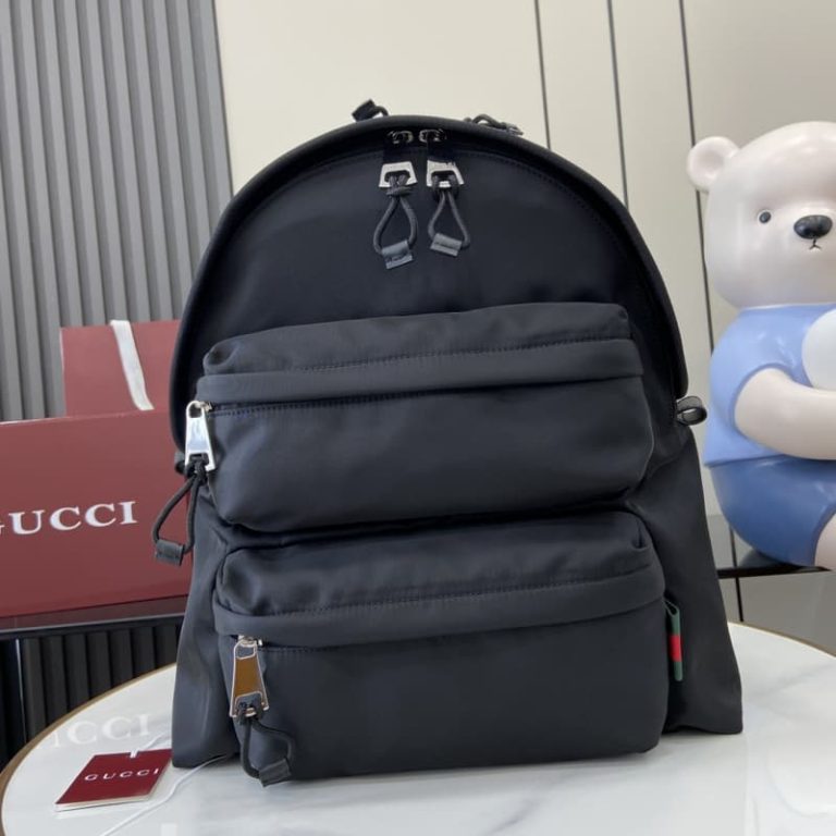 Gucci Men's Designer Weekend & Duffle Bags-8
