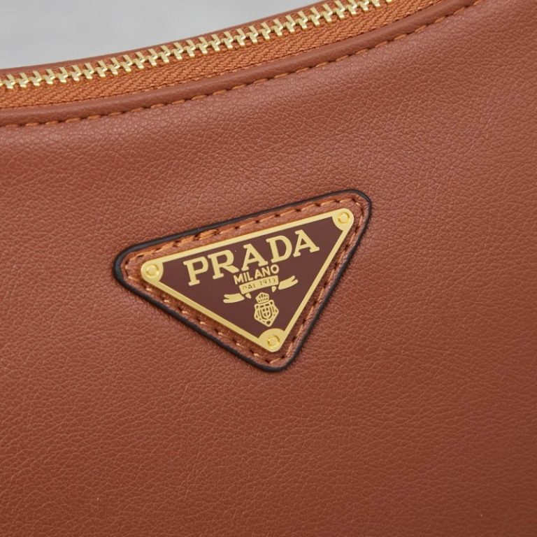 Prada Aimee Hobo Underarm bag-4