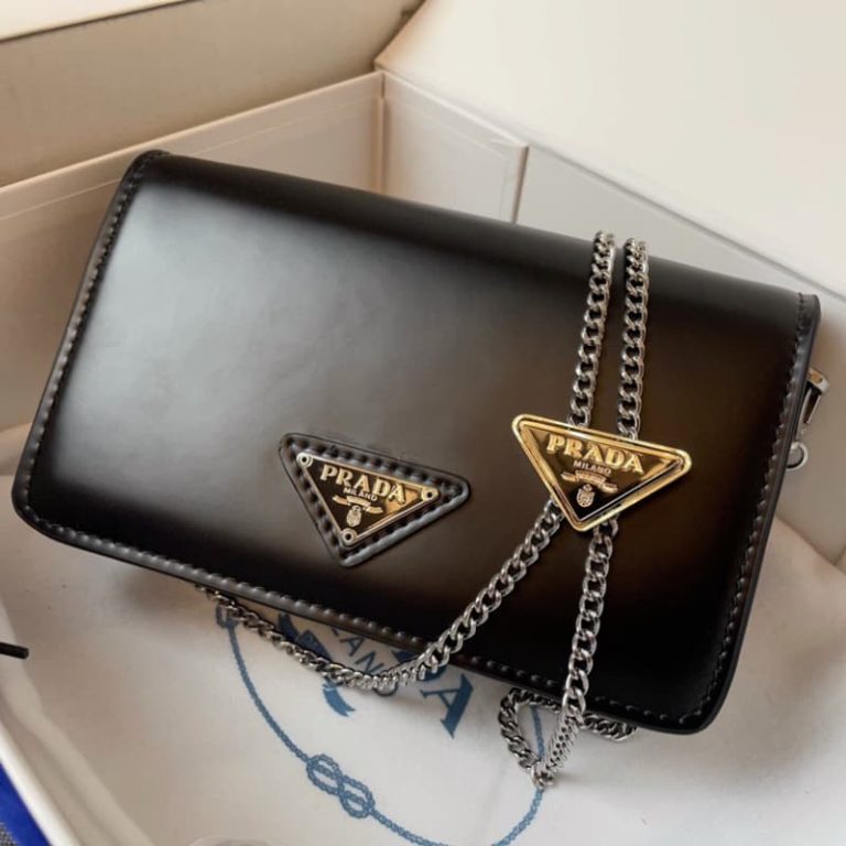 High quality Prada new necklace bag Women shoulder crossbody bag Flap design Front iconic logo pattern-5