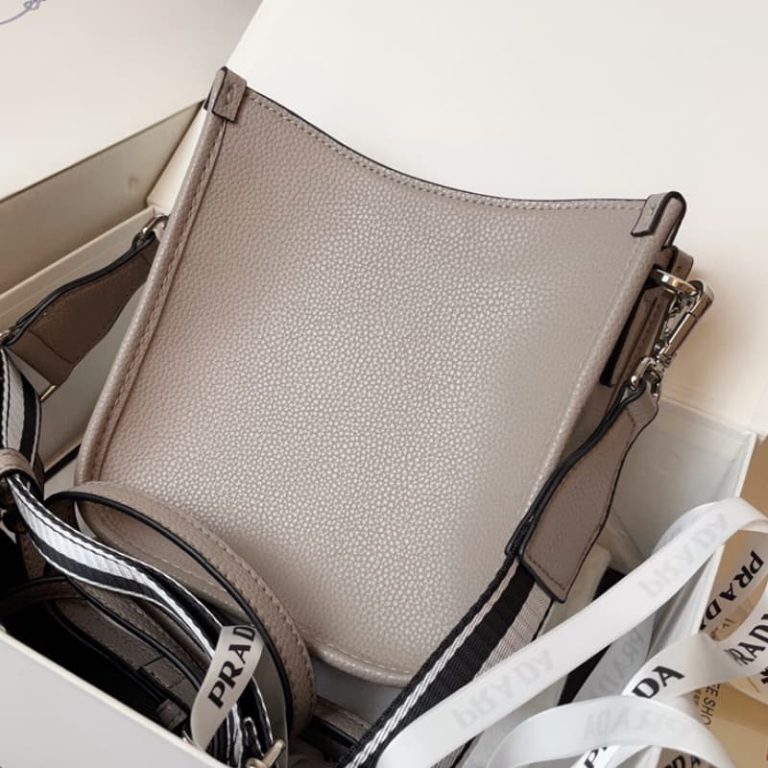 High quality Prada thick shoulder strap crossbody tote bag Men crossbody bag Women shoulder bag Front iconic logo pattern-2