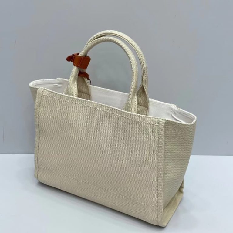 High quality Prada unisex canvas handbag The front logo pattern is equipped with a small tag-14