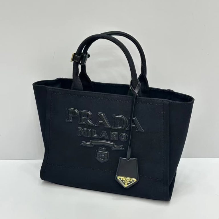 High quality Prada unisex canvas handbag The front logo pattern is equipped with a small tag-17