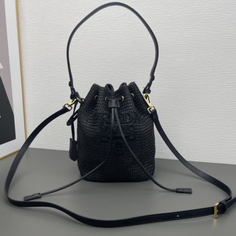 High quality Prada women woven bucket bag shoulder bag straw bag front iconic logo pattern-3