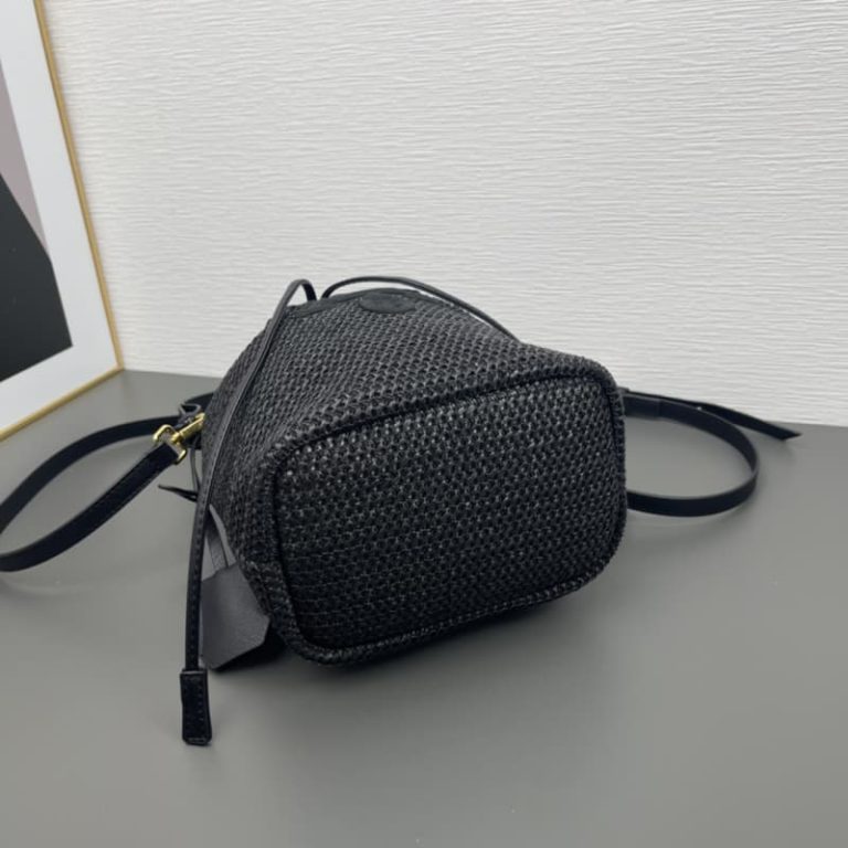 High quality Prada women woven bucket bag shoulder bag straw bag front iconic logo pattern-5