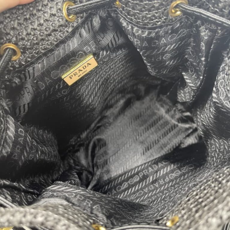 High quality Prada women woven bucket bag shoulder bag straw bag front iconic logo pattern-7